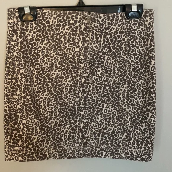 Free People leopard print denim skirt - Picture 2 of 4
